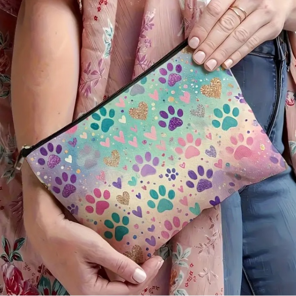 **BUY NOW** Paw Cosmetic Bag - Picture 2 of 3